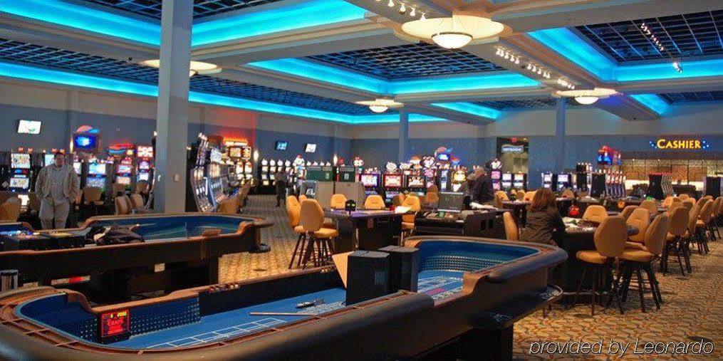 Riverwalk Casino Hotel Vicksburg Bagian luar foto